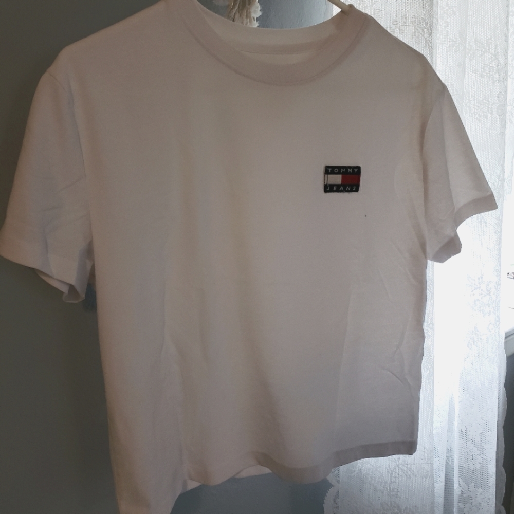 Vintage Tommy Hilfiger Cropped Tee